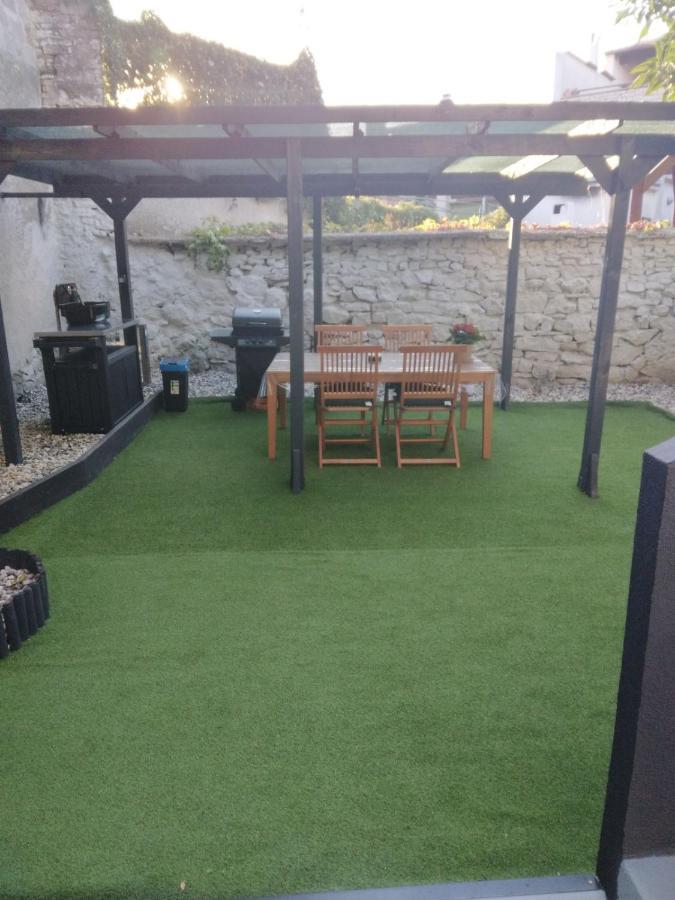 Oasis In The City Near Amfiteatar,Free Parking And Free Wi-Fi Pula Exterior photo